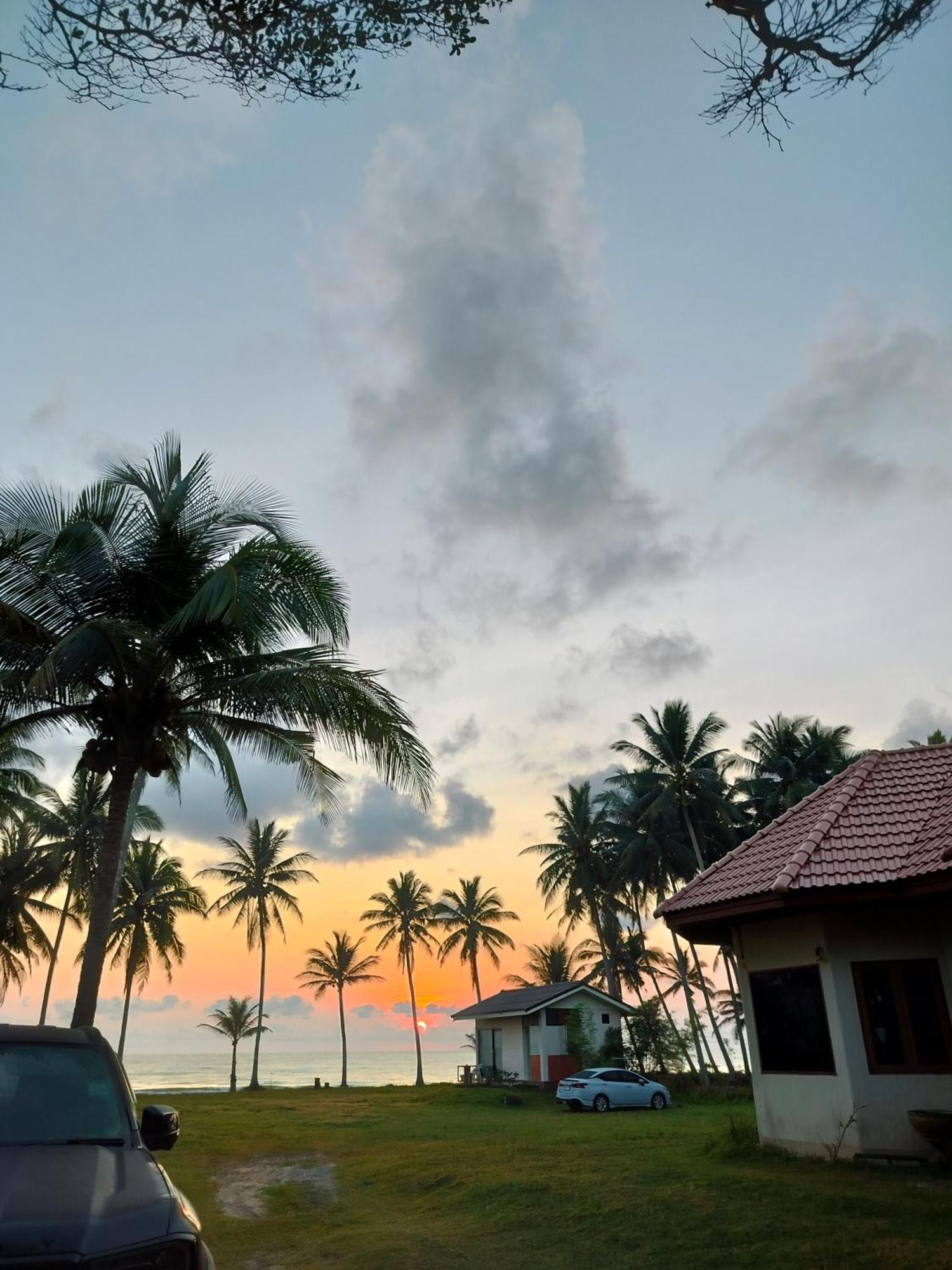 Baan Be Beach Lang Suan Extérieur photo